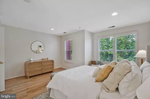 2107 12th Pl NW, Washington, DC 20009 photo 30