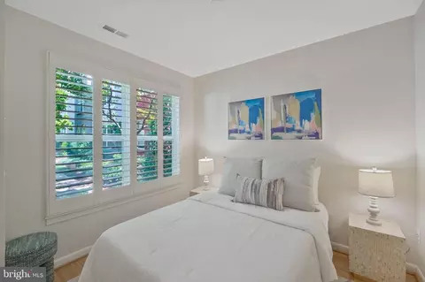 2107 12th Pl NW, Washington, DC 20009 photo 5