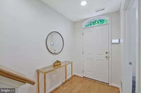 2107 12th Pl NW, Washington, DC 20009 photo 4
