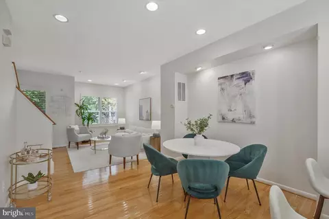 2107 12th Pl NW, Washington, DC 20009 photo 15