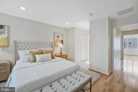 2107 12th Pl NW, Washington, DC 20009 photo 28