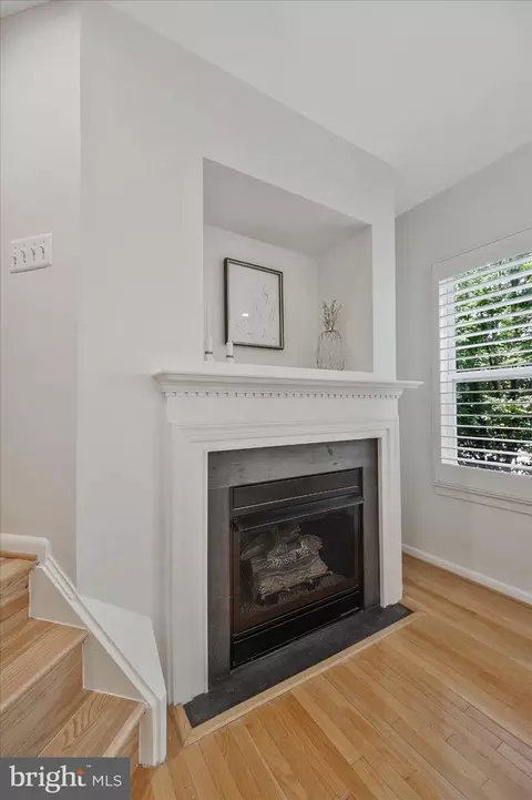 2107 12th Pl NW, Washington, DC 20009 photo 13