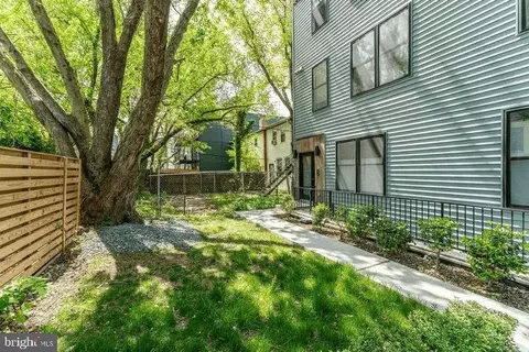 Exterior - 1019 17th Pl NE #401, Washington, DC 20002 photo 4 of 7