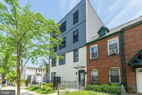 Exterior - 1019 17th Pl NE #401, Washington, DC 20002 photo 1 of 7