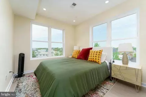 Bedroom - 1019 17th Pl NE #401, Washington, DC 20002 photo 2 of 2