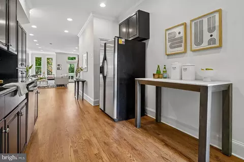 Entry Way - 720 L St NE, Washington, DC 20002 photo 1 of 2