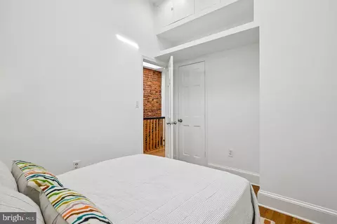 Bedroom - 720 L St NE, Washington, DC 20002 photo 4 of 8