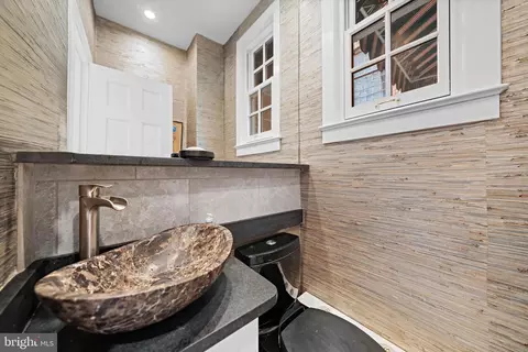 Bath - 2134 R St NW, Washington, DC 20008 photo 1 of 6
