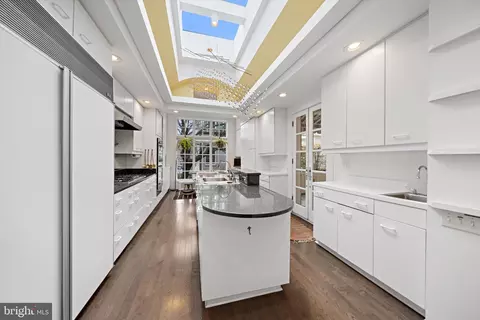 Kitchen - 2134 R St NW, Washington, DC 20008 photo 1 of 2