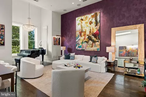 1516 Q St NW #3, Washington, DC 20009