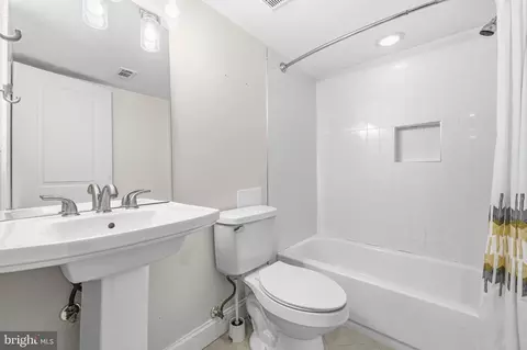 Bath - Undisclosed, Washington, DC 20017 photo 2 of 2