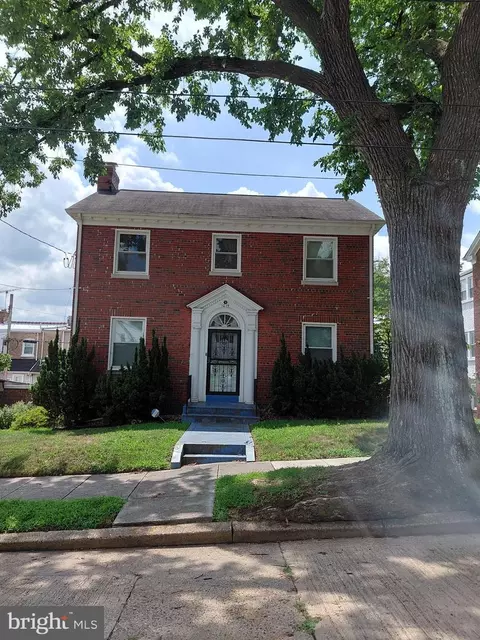 1015 Urell Pl NE, Washington, DC 20017