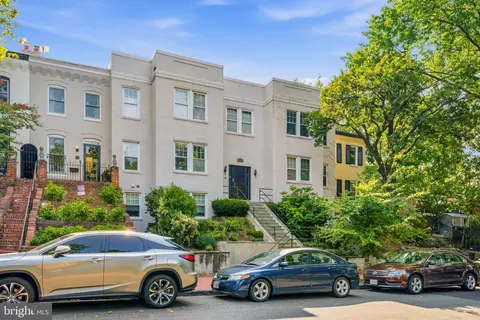 Exterior - 610 3rd St SE #1, Washington, DC 20003 photo 3 of 4