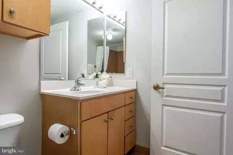 Other - 616 E Street St NW #656, Washington, DC 20004 photo 3 of 40