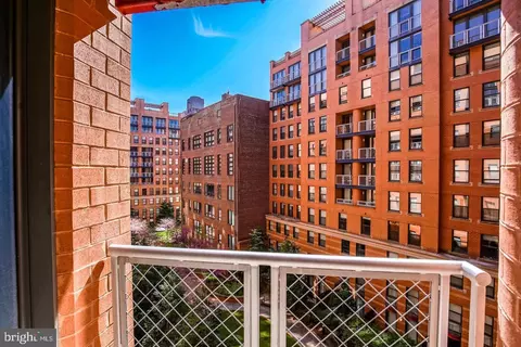 Exterior - 616 E Street St NW #656, Washington, DC 20004 photo 3 of 9