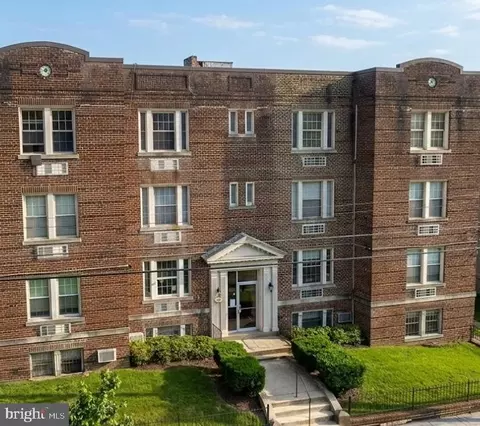 1404 Tuckerman St NW #202, Washington, DC 20011