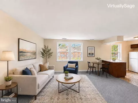 3823 W Street St SE #201, Washington, DC 20020