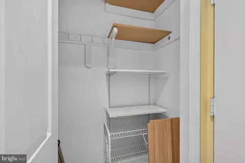 Other - 115 E Se SE #201, Washington, DC 20003 photo 6 of 10