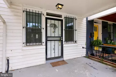 Exterior - 1648 L St NE, Washington, DC 20002 photo 1 of 2