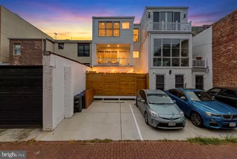 Exterior - 1007 O St NW, Washington, DC 20001 photo 9 of 9