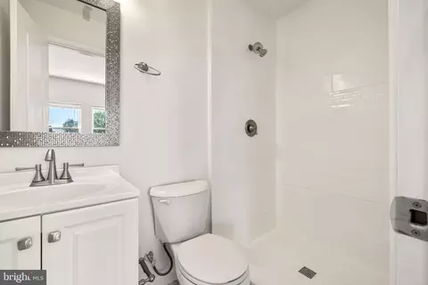 Bath - Undisclosed, Washington, DC 20002 photo 4 of 5