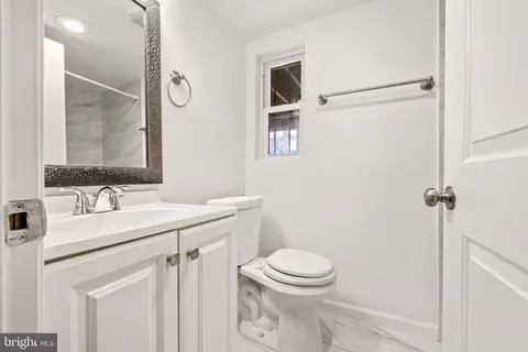 Bath - Undisclosed, Washington, DC 20002 photo 2 of 5