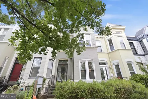 Exterior - 624 9th St NE, Washington, DC 20002 photo 2 of 4