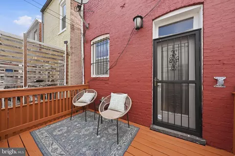 Exterior - 624 9th St NE, Washington, DC 20002 photo 3 of 4