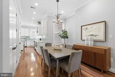 Dining - 624 9th St NE, Washington, DC 20002 photo 3 of 3
