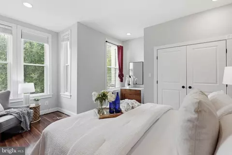 Bedroom - 624 9th St NE, Washington, DC 20002 photo 3 of 9