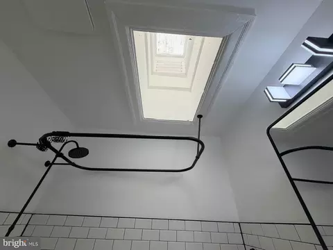 Bath - 1820 L St NE, Washington, DC 20002 photo 2 of 4