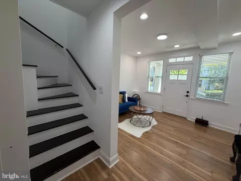 Entry Way - 1820 L St NE, Washington, DC 20002 photo 4 of 4