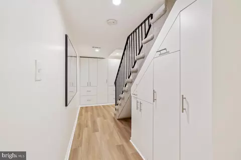 Entry Way - 817 20th St NE, Washington, DC 20002 photo 3 of 3