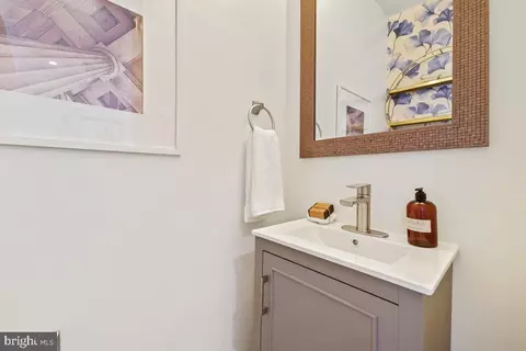 Bath - 817 20th St NE, Washington, DC 20002 photo 1 of 4