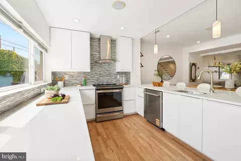 Kitchen - 817 20th St NE, Washington, DC 20002 photo 2 of 2