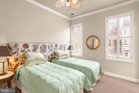 Bedroom - 1707 S Street St NW #B, Washington, DC 20009 photo 4 of 6