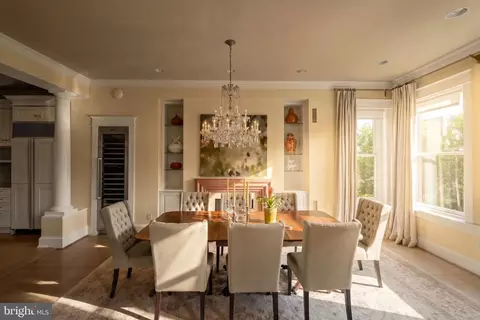 Dining - 1707 S Street St NW #B, Washington, DC 20009 photo 1 of 7