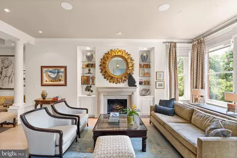 Living - 1707 S Street St NW #B, Washington, DC 20009 photo 4 of 8