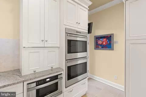 Kitchen - 1707 S Street St NW #B, Washington, DC 20009 photo 6 of 10