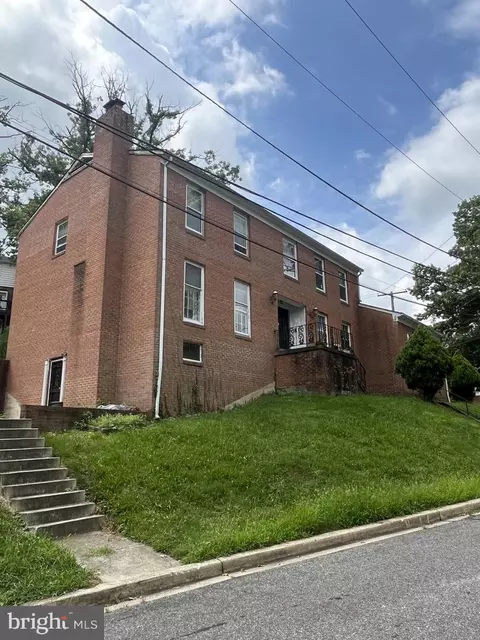 1724 31st St SE, Washington, DC 20020
