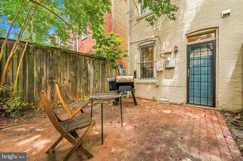 Exterior - 1327 Emerald St NE, Washington, DC 20002 photo 4 of 7