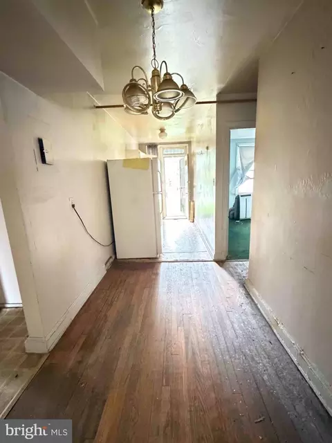 Entry Way - 2029 E Ne NE, Washington, DC 20002 photo 1 of 2