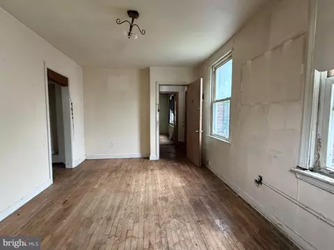 Living - 2029 E Ne NE, Washington, DC 20002 photo 3 of 3