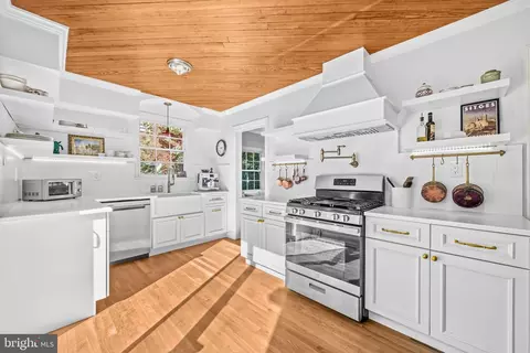 Kitchen - Undisclosed, Washington, DC 20011 photo 1 of 4