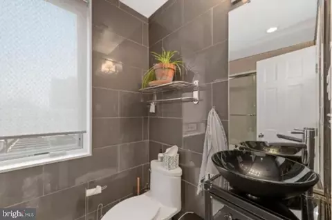 Bath - 915 3rd St NE, Washington, DC 20002 photo 1 of 2
