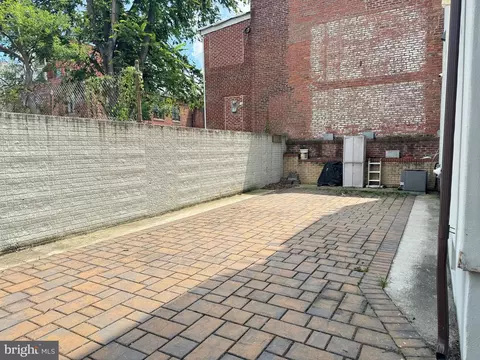 Exterior - 915 3rd St NE, Washington, DC 20002 photo 8 of 8