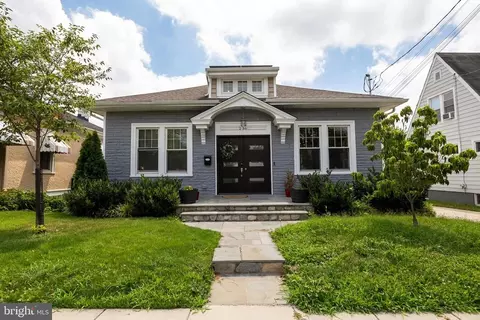 236 Peabody St NW, Washington, DC 20011
