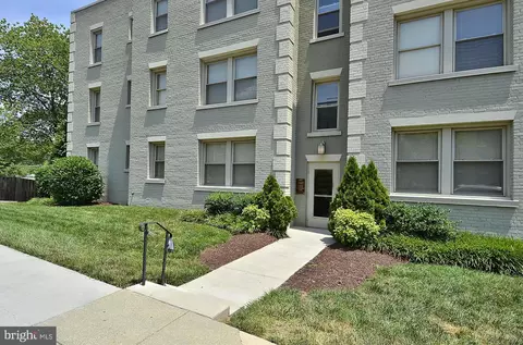 4402 1st Pl NE #11, Washington, DC 20011