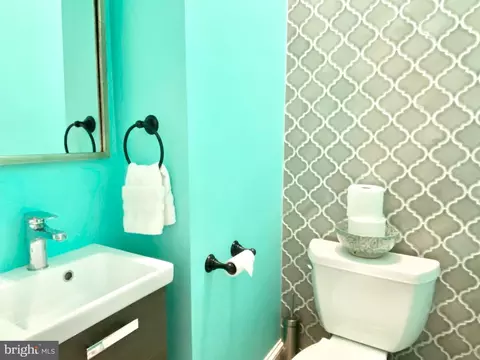 Bath - 1351 A St NE, Washington, DC 20002 photo 1 of 8