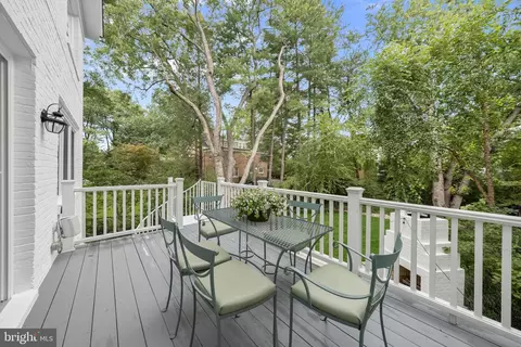 Exterior - 4723 Upton St NW, Washington, DC 20016 photo 4 of 5